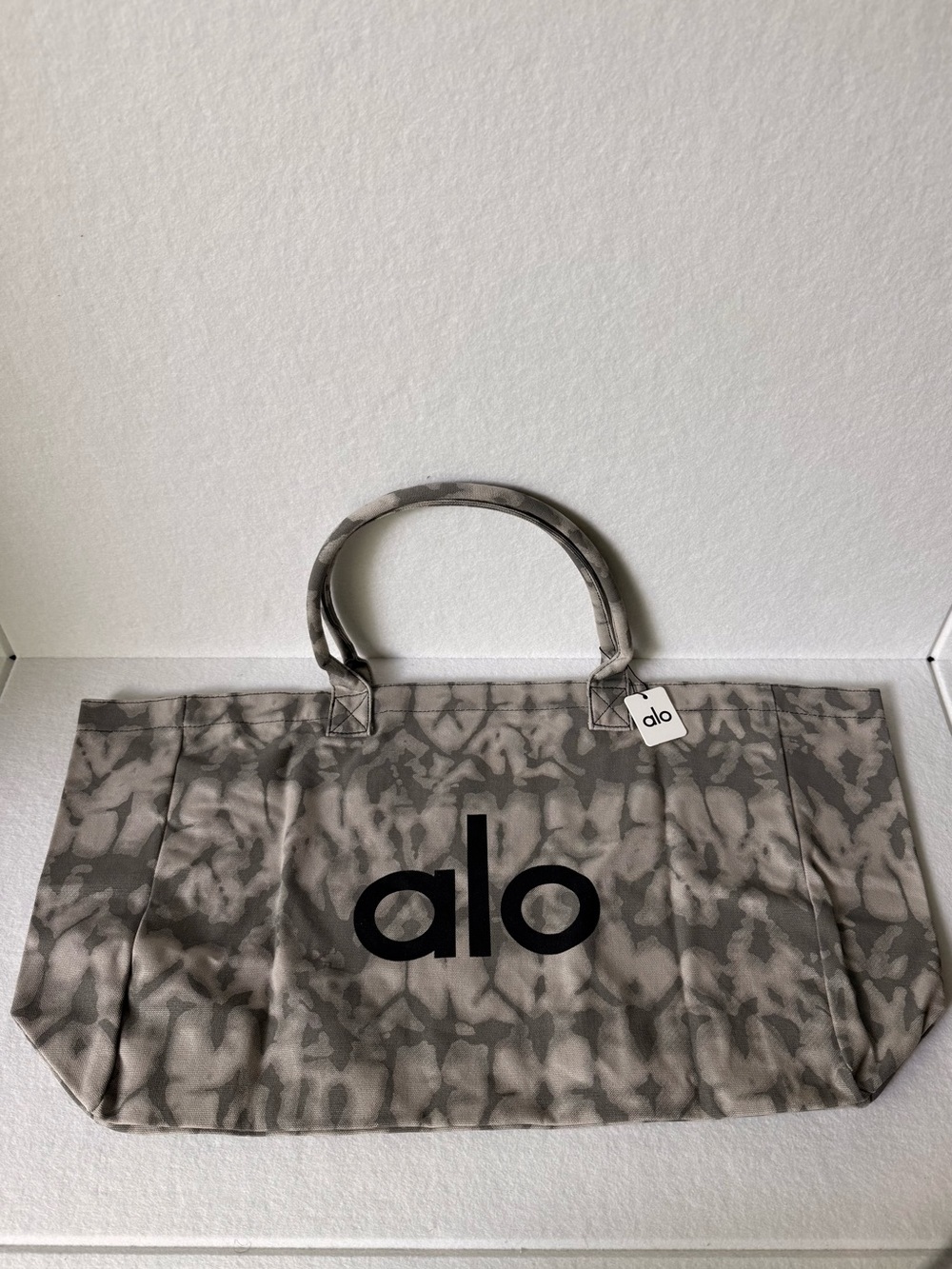 ALO Yoga Gray Tie-Dye Canvas Tote with Black Logo